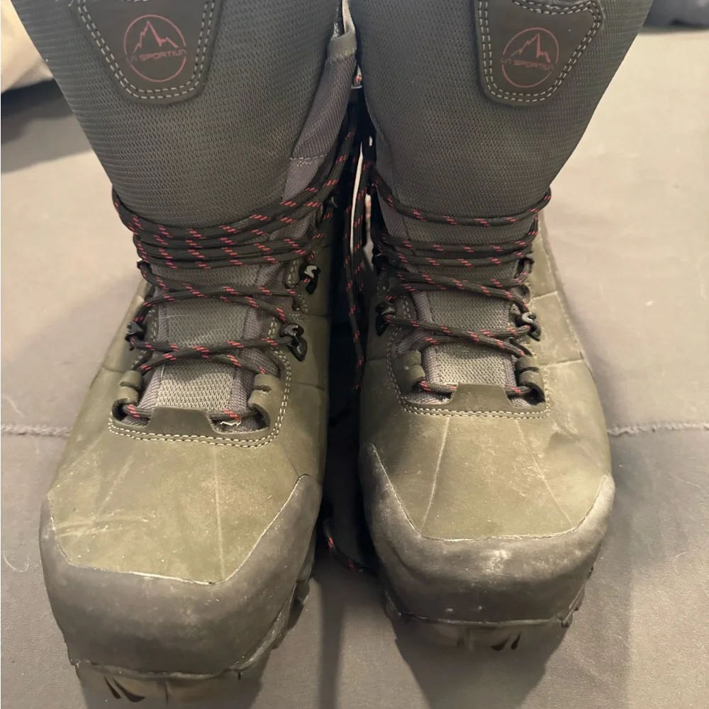 Worn once La Sportiva Nucleo GTX boots